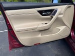2015 Altima Thumbnail 18
