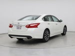 2016 Altima Thumbnail 8