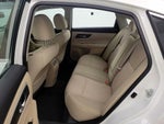 2016 Altima Thumbnail 20