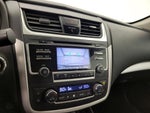 2016 Altima Thumbnail 14