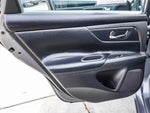 2016 Altima Thumbnail 23