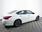2016 Altima Thumbnail 4