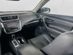 2016 Altima Thumbnail 22