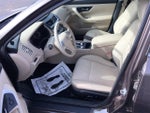 2016 Altima Thumbnail 16