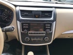 2016 Altima Thumbnail 21