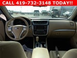 2016 Altima Thumbnail 17