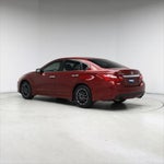 2016 Altima Thumbnail 2