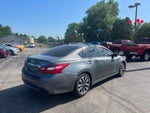 2017 Altima Thumbnail 13