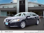 2017 Altima Thumbnail 1