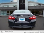 2017 Altima Thumbnail 21