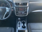 2018 Altima Thumbnail 14