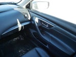 2018 Altima Thumbnail 23