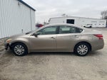 2013 Altima Thumbnail 3