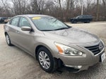 2013 Altima Thumbnail 8