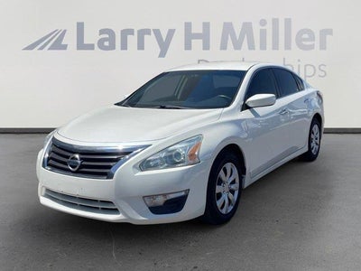 Photo of a 2015 Nissan Altima 2.5 4DR Sedan for sale
