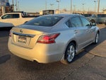 2015 Altima Thumbnail 5