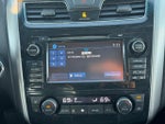 2015 Altima Thumbnail 15