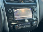 2015 Altima Thumbnail 24