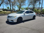2016 Altima Thumbnail 1