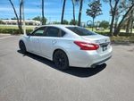 2016 Altima Thumbnail 3