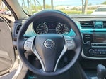 2016 Altima Thumbnail 9