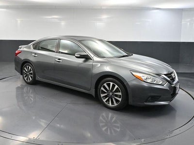 Photo of a 2016 Nissan Altima 2.5 SL 4DR Sedan for sale