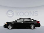 2016 Altima Thumbnail 2