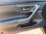 2017 Altima Thumbnail 10