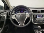 2017 Altima Thumbnail 10