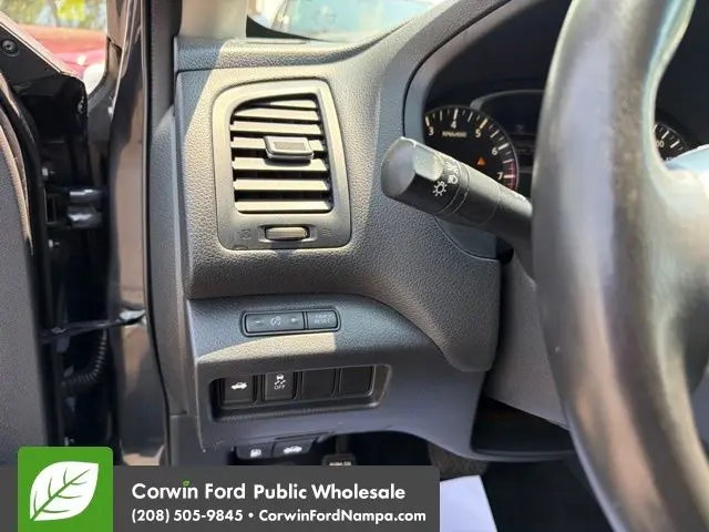 2018 Nissan Altima - $12,617