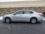 2015 Altima Thumbnail 9