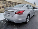 2015 Altima Thumbnail 11