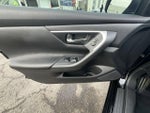 2017 Altima Thumbnail 12