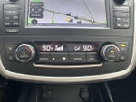 2017 Altima Thumbnail 18