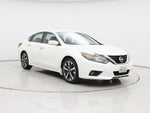2017 Altima Thumbnail 1