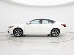 2017 Altima Thumbnail 3