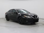 2017 Altima Thumbnail 1