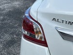 2013 Altima Thumbnail 11