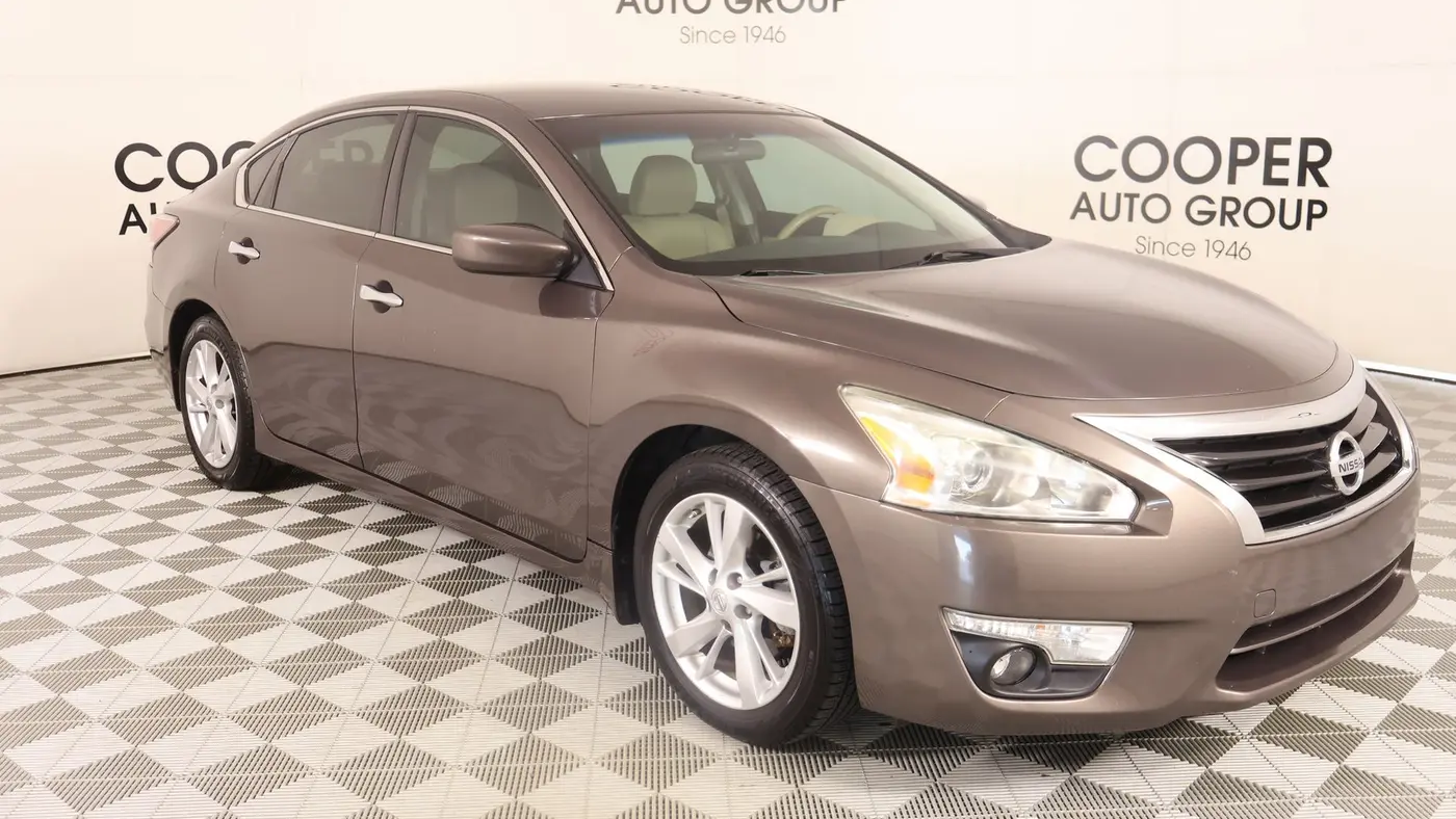 Preowned 2015 Nissan Altima 2.5 SV for Sale
