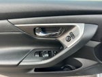 2015 Altima Thumbnail 10