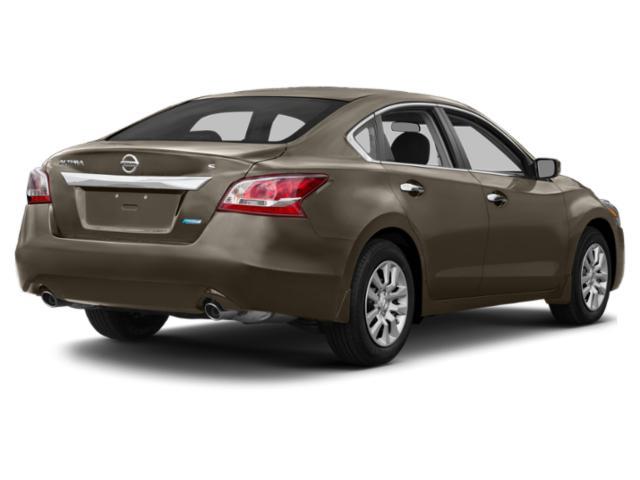 2015 Nissan Altima - $8,999