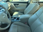 2015 Altima Thumbnail 4