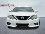2016 Altima Thumbnail 2