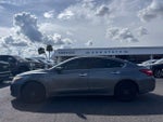 2016 Altima Thumbnail 2
