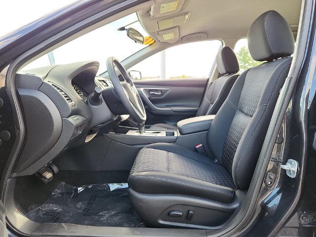 2016 Nissan Altima - $9,665