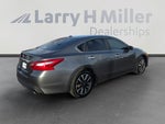 2017 Altima Thumbnail 5