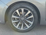2017 Altima Thumbnail 11
