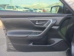 2017 Altima Thumbnail 14