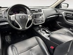 2017 Altima Thumbnail 15
