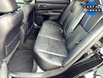 2018 Altima Thumbnail 18